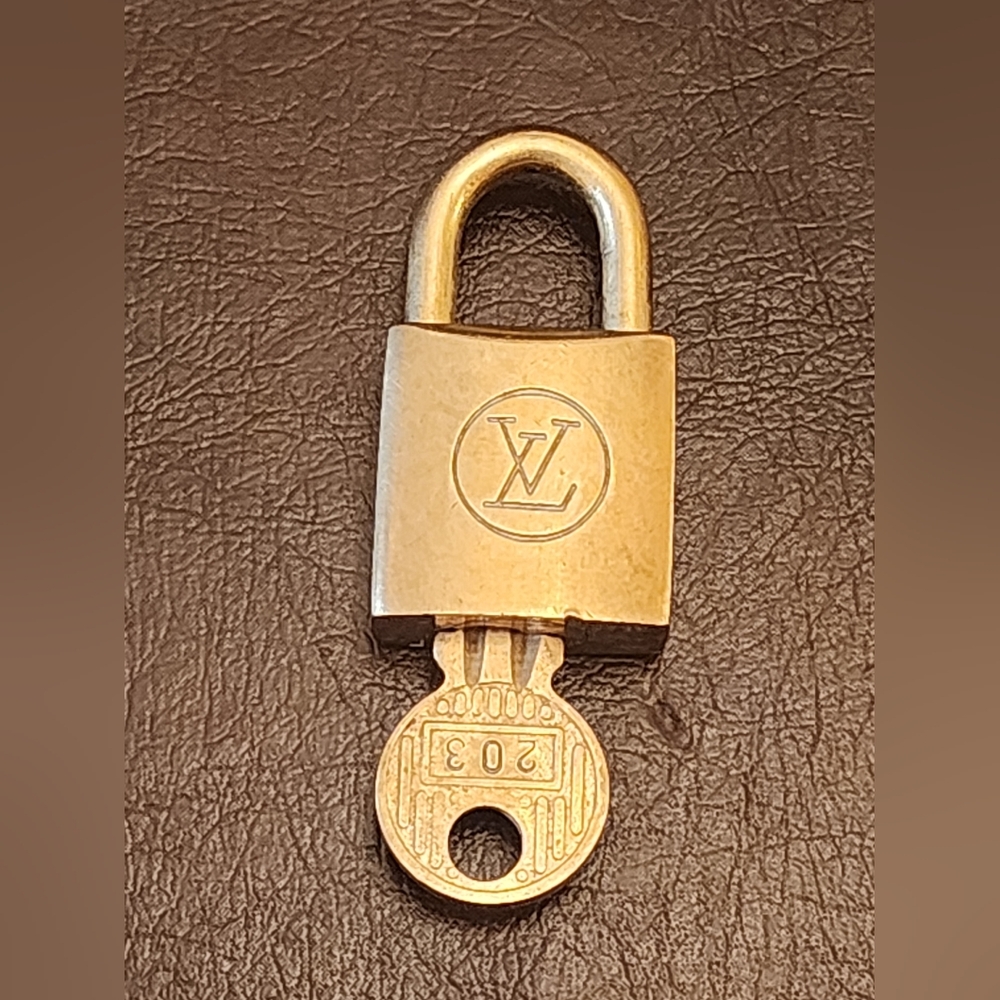 Louis Vuitton Brass Key Padlock #203